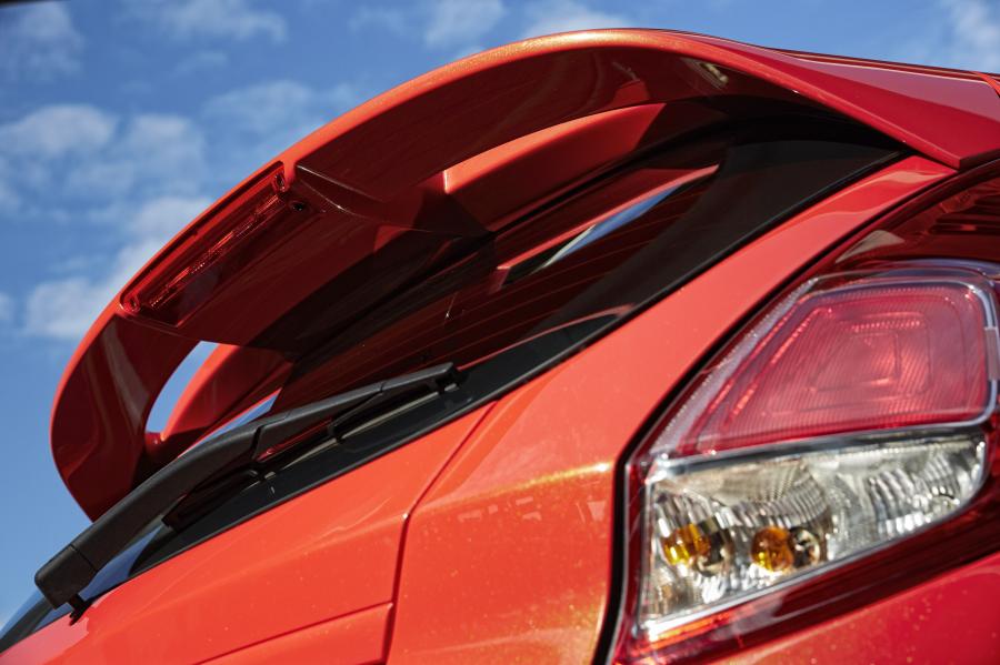  Ford Fiesta ST 2014 года  (US) (фото 46 из 78)
